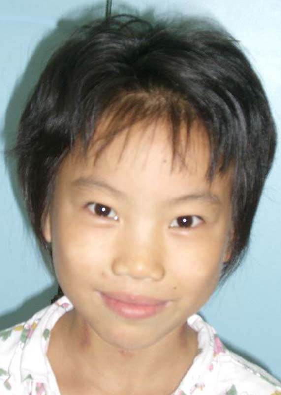 李芳丽 Li Fang Li
